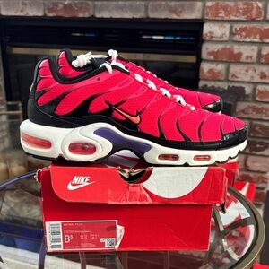 Nike Air Max Plus Siren Red Bright Mango DJ5138-600 Men’s 8.5 / Women’s 10